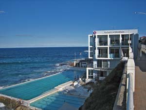 Bondi Icebergs(�{���_�C�E�A�C�X�o�[�O)�̃v�[��