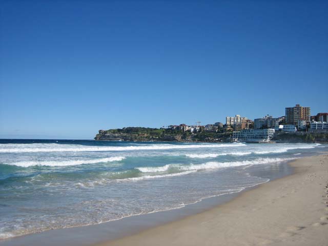 Bondi Beach�i�{���_�C�E�r�[�`�j�̓�������B�e 3 