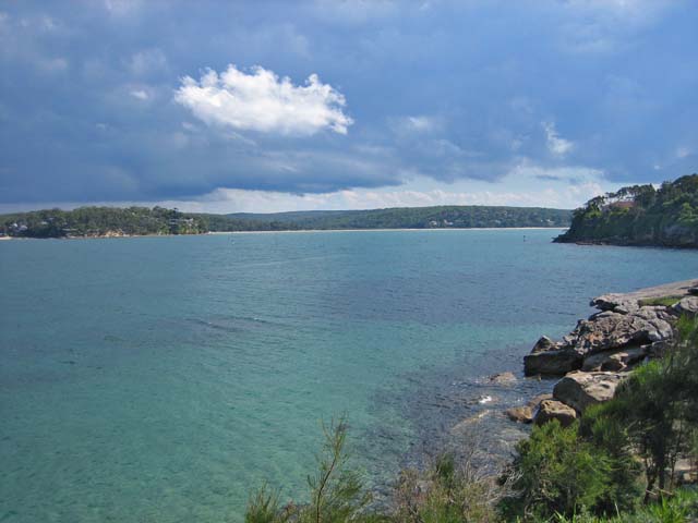 Cronulla Beach�i�N���k���E�r�[�`�j�̖k�ɂ���p 2 