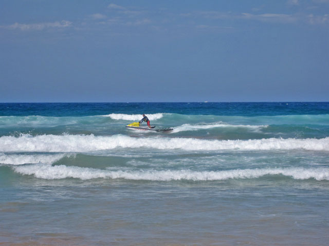 Manly Beach�i�}�����[�E�r�[�`�j�ŃW�F�b�g�X�L�[������l