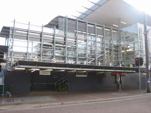 Ashfield�i�A�b�V���t�B�[���h�j�̉w