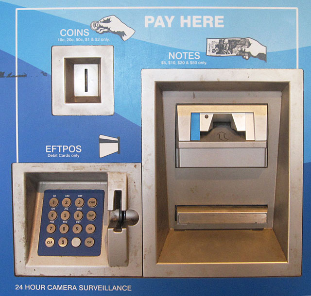 ����������ꏊ�i�t�F���[�̌����@�j