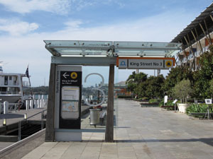 Darling Harbour King St Wharf�i�_�[�����O�E�n�[�o�[�E�L���O�E�X�g���[�g�E���[�t�j��3��