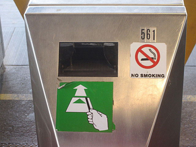 �������D�@ 2