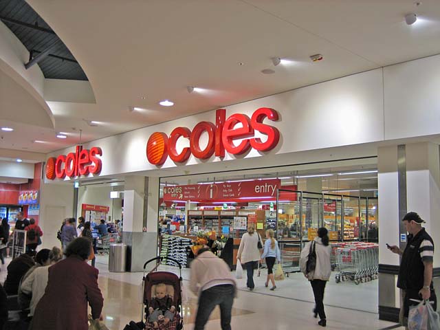 Coles�i�R�[���X�j�@World Square�i���[���h�E�X�N�E�F�A�j�X