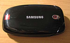 �����g���x�����g���x���iTravel & Trave�A�g���g���j�Ń����^������SAMSUNG�̌g�ѓd�b