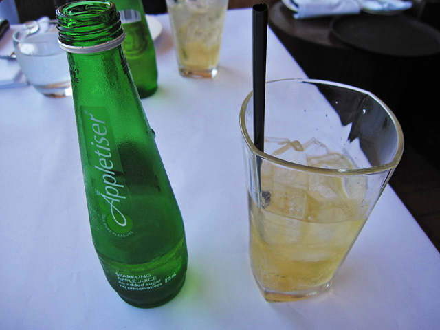 �~�[�g�����C���iMeat �� Wine�j-Appletiser�i�A�b�v���^�C�U�[�j