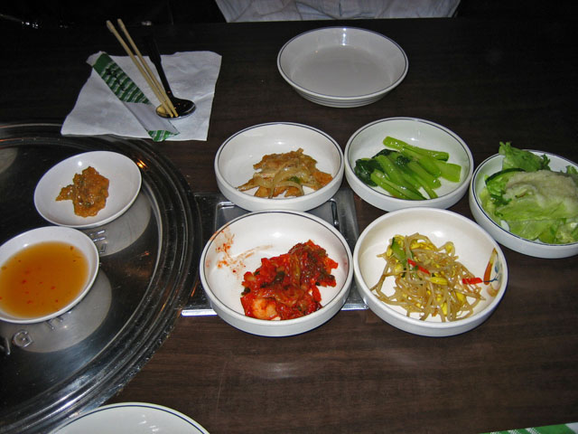 �V�h�j�[�E�}�_���iSydney Madang�j-�H�ו���̃T�C�h�f�B�b�V��